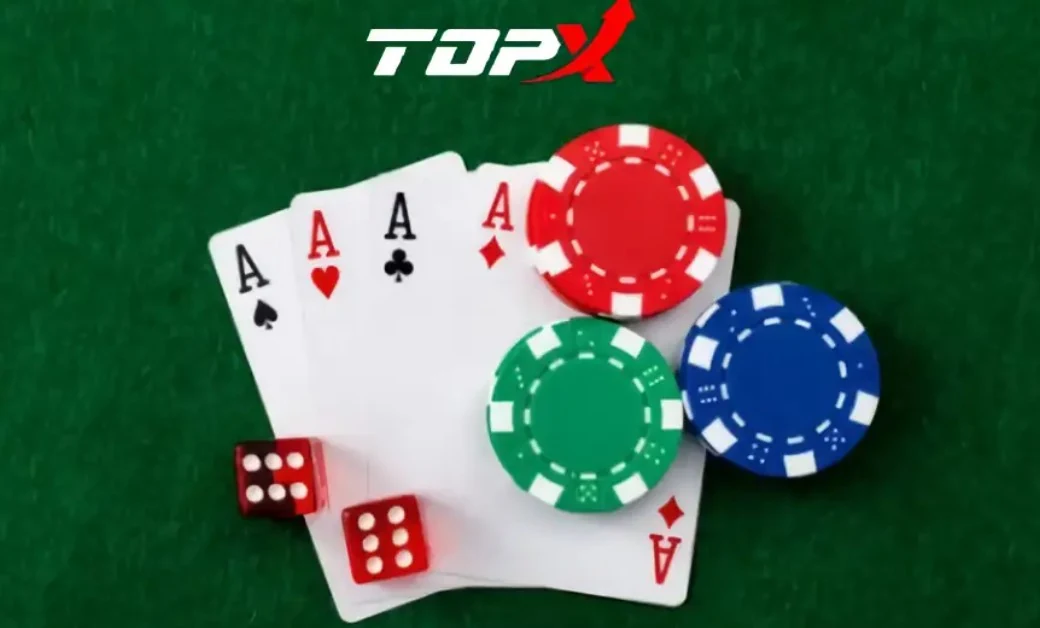 Imagem de marca da TopX: ases e fichas sobre feltro verde